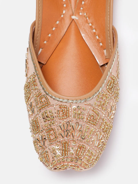 Women Ethnic Embellished Mojaris